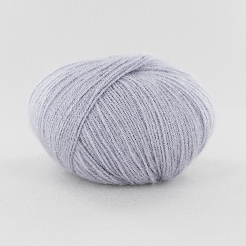 MOUSTACHE 416 Flieder