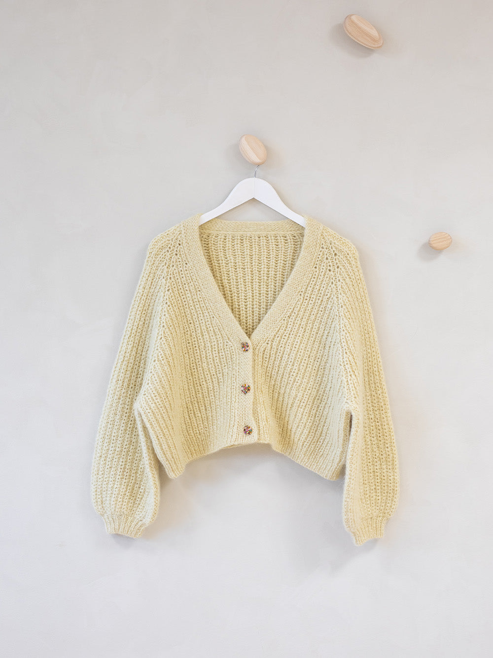 Heft 2302 DIY Damen Sandnes Garn