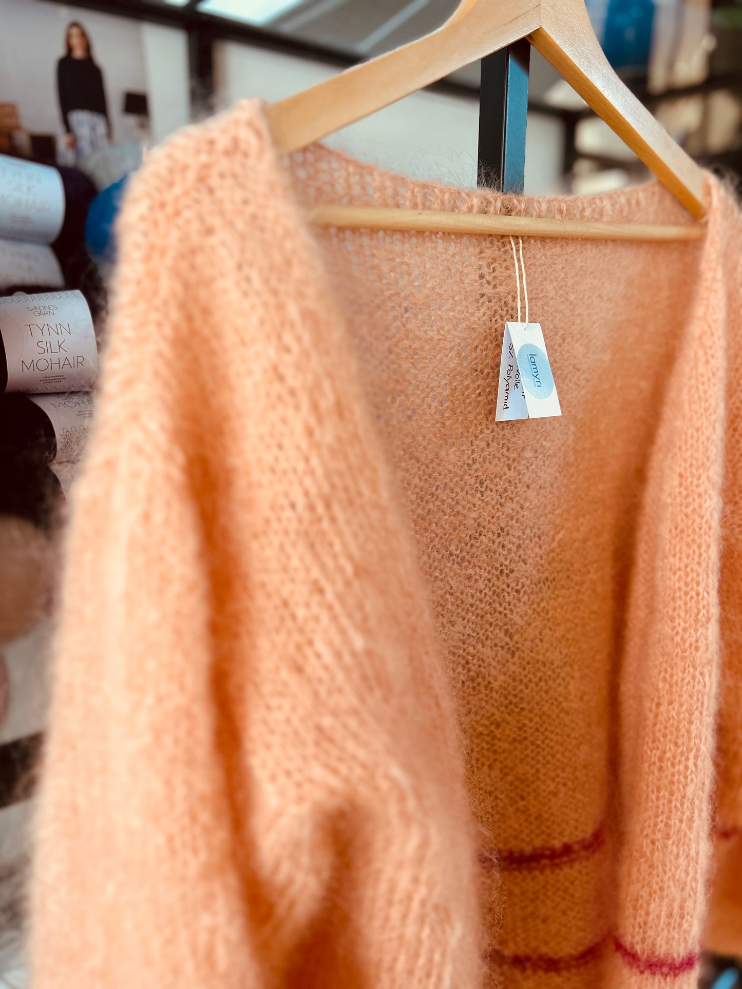 Mohair Cardigan coral pink