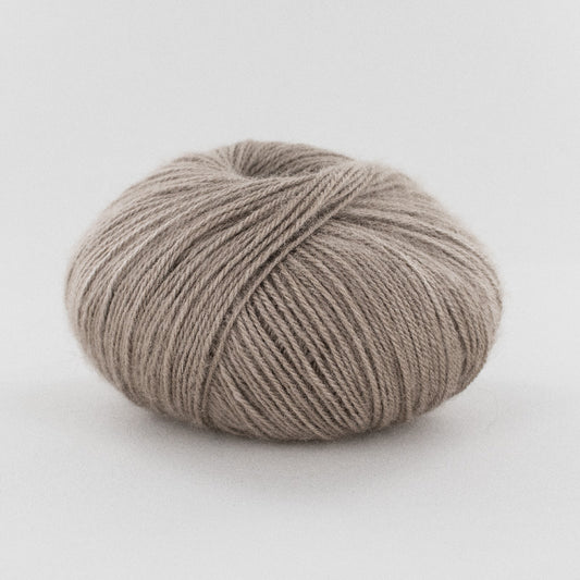 MOUSTACHE 410 Beige rosé