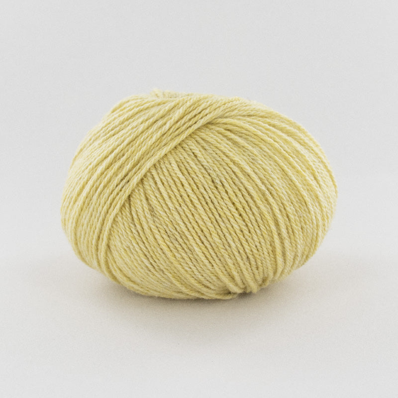 Fonty TARTAN 3 2025 Zartes Gelb meliert